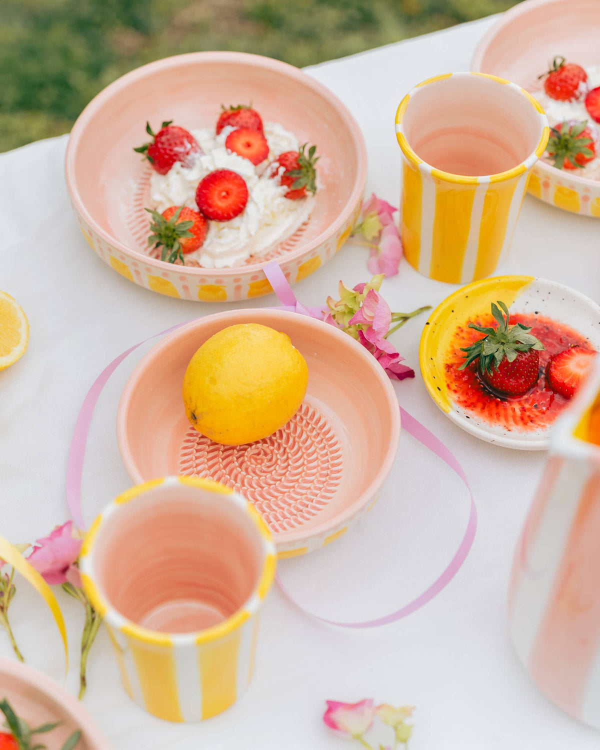 Valentina Keramik-Grillschale – Vintage-Rosa/Gelb